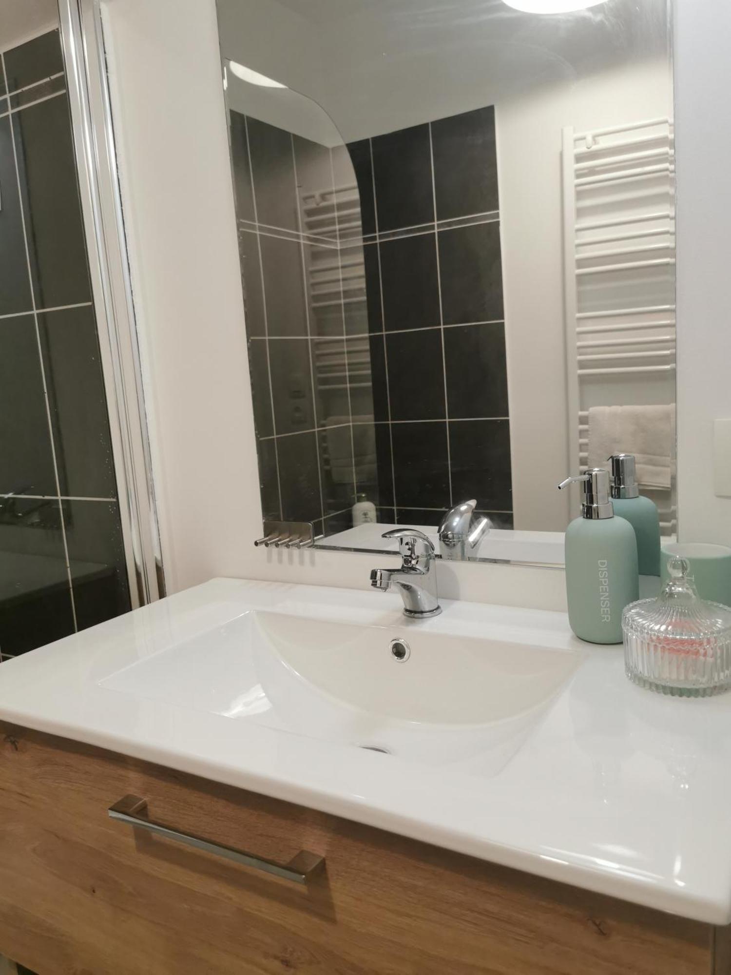 La Maison Olivia La Rivière-Saint-Sauveur Kültér fotó